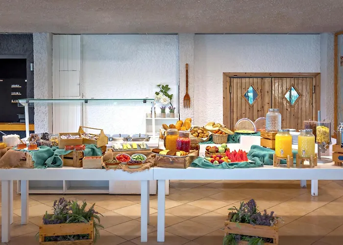 호텔 The Grove Seaside 드레파논