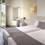 The Grove Seaside Hotel 4*