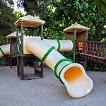 The Grove Seaside