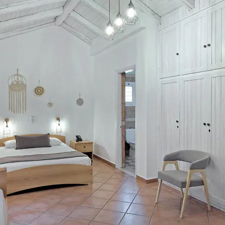 Hotel The Grove Seaside 4*