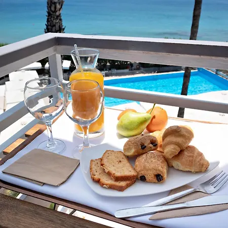 The Grove Seaside Hotel 4*