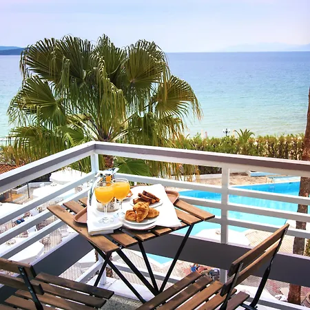 The Grove Seaside 4*