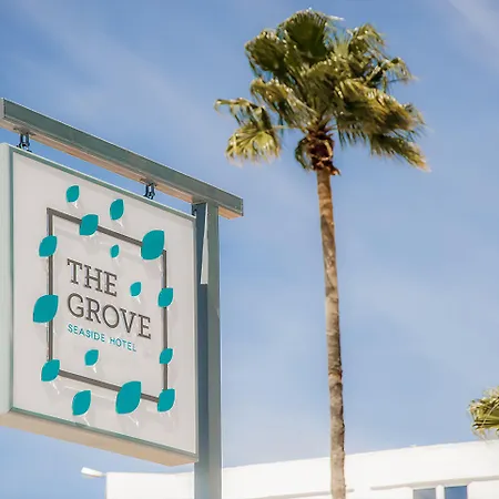 ホテル The Grove Seaside 4*