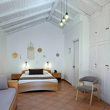 The Grove Seaside 4*