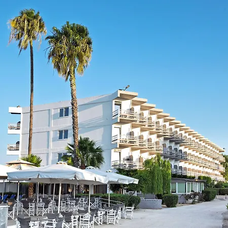 מלון The Grove Seaside 4*