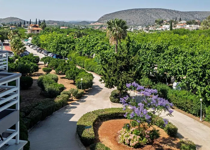 The Grove Seaside 4*