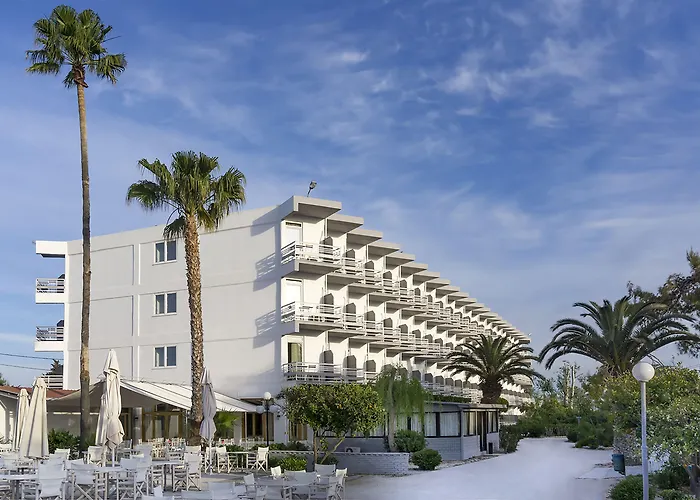 Hotel The Grove Seaside 4*