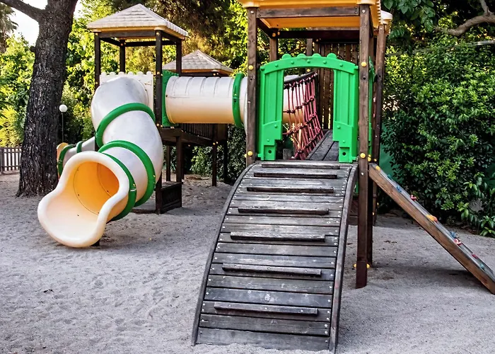 The Grove Seaside Hotel